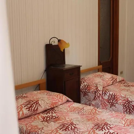 Holiday home Casaeolia